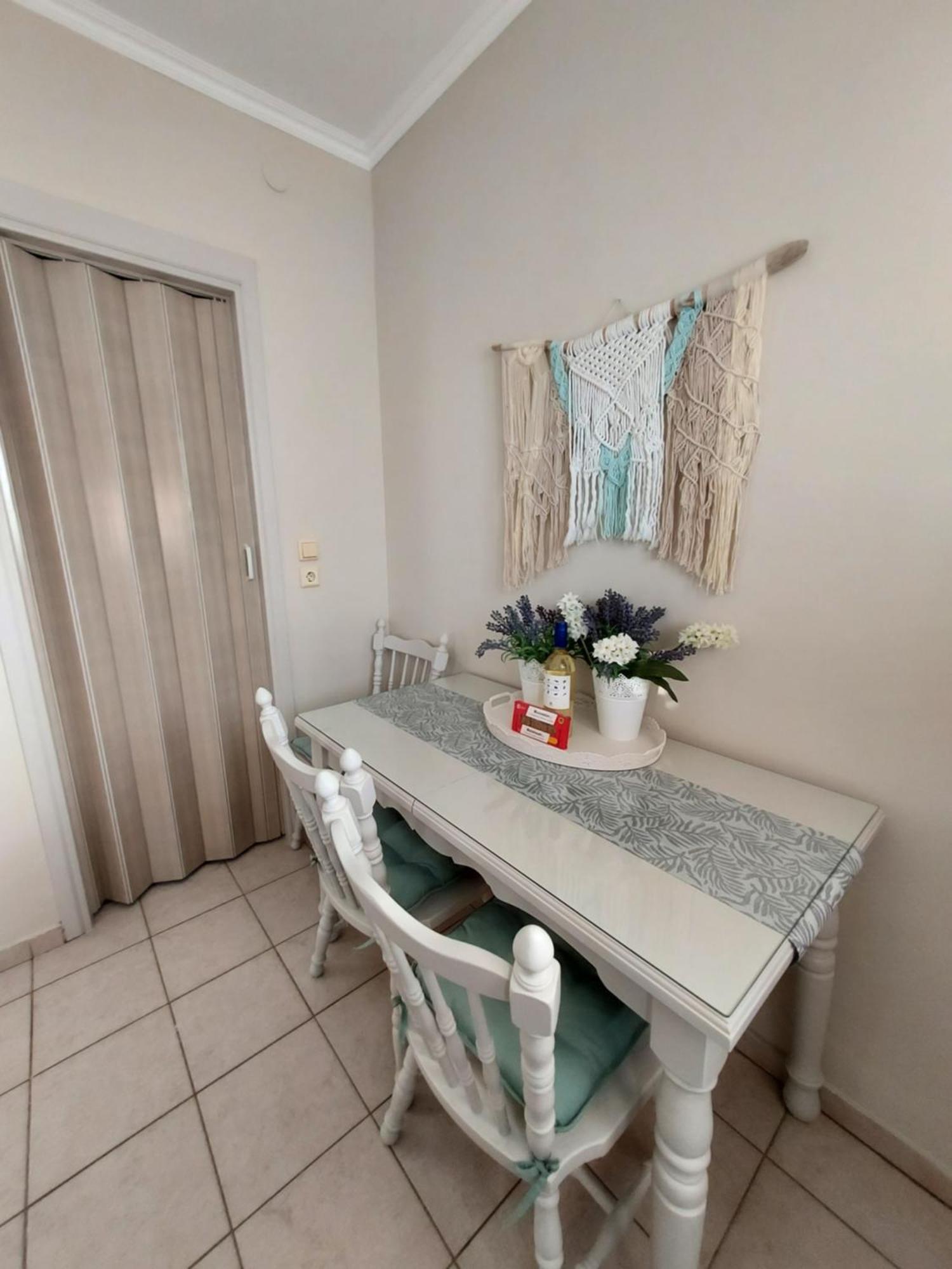 יאליסוס Anastasia'S Garden House מראה חיצוני תמונה