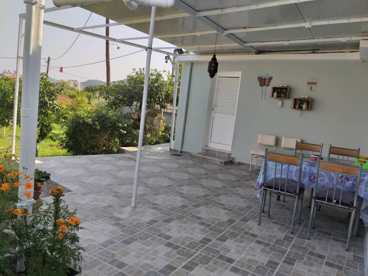 יאליסוס Anastasia'S Garden House מראה חיצוני תמונה